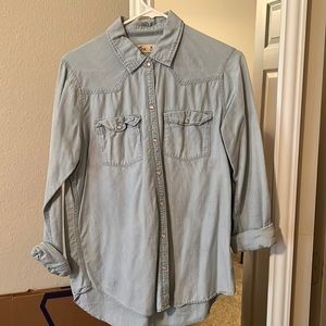 Hollister, medium denim button up